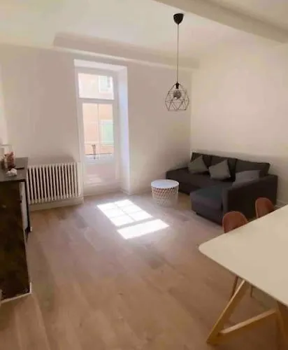 De Charme Au Coeur Du Centre . Apartment